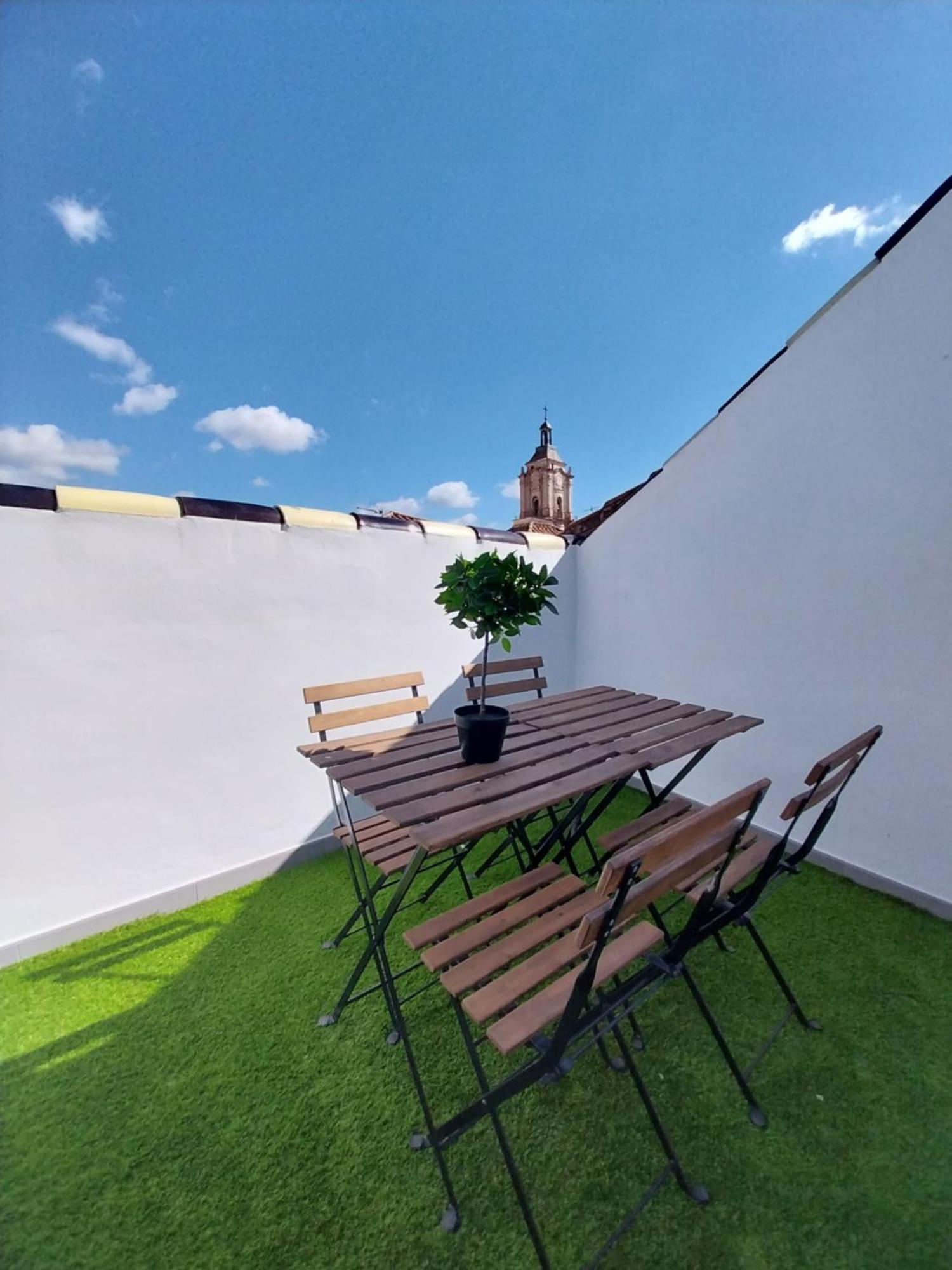 Apartamentos El Marques Málaga Habitación foto