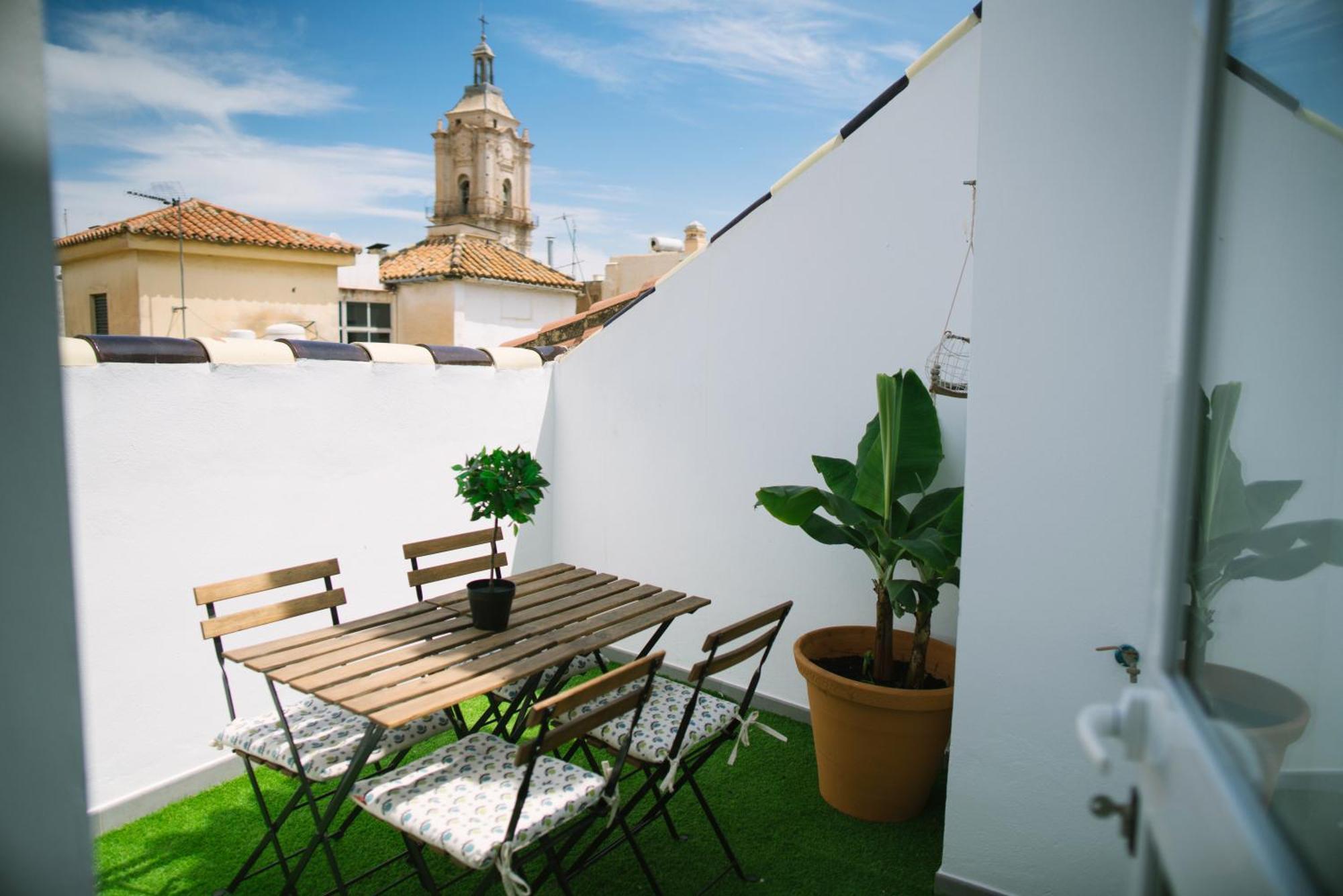 Apartamentos El Marques Málaga Exterior foto