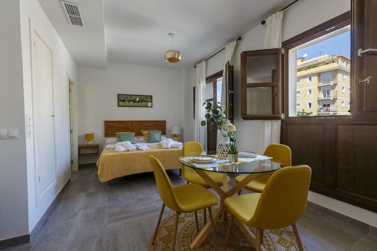 Apartamentos El Marques Málaga Exterior foto