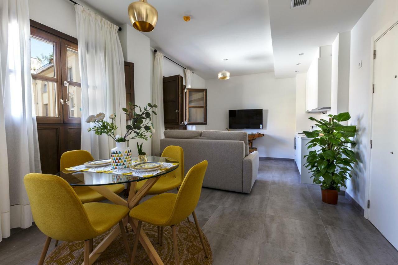 Apartamentos El Marques Málaga Exterior foto