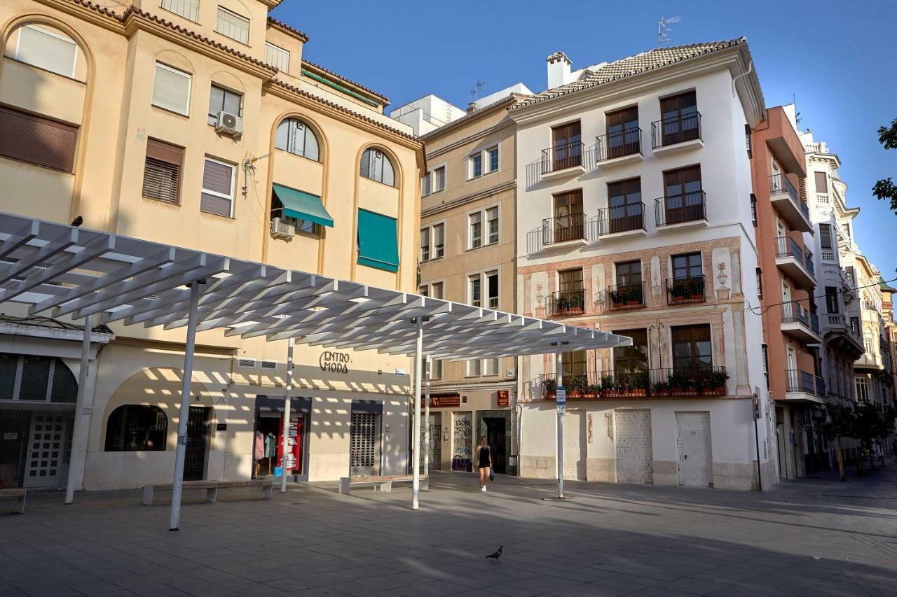 Apartamentos El Marques Málaga Exterior foto